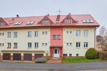 Pronájem bytu 4+kk v osobním vlastnictví 99 m², Hostivice