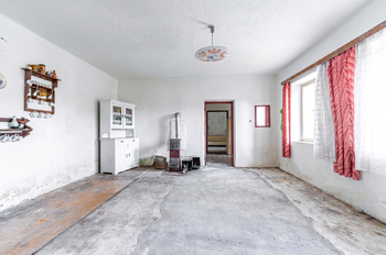 Prodej zemědělského objektu 130 m², Přeštěnice