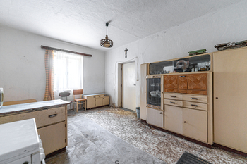 Prodej domu 130 m², Přeštěnice