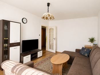 pokoj 1 - Prodej bytu 3+1 v osobním vlastnictví 78 m², Bílina