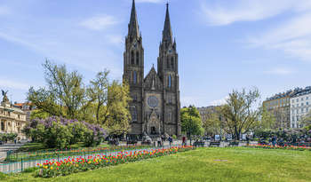 Prodej bytu 1+kk v osobním vlastnictví 22 m², Praha 2 - Vinohrady