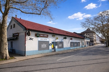 Komerční objekt  - Prodej obchodních prostor, Poděbrady 