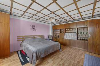 Prodej domu 200 m², Měnín