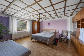 Prodej domu 200 m², Měnín