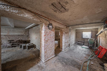 Prodej domu 200 m², Měnín