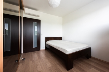 Byt 3+1, po kompletní nadstandardní rekonstrukci, 73 m2+lodžie, Horníkova, Líšeň, Brno - Prodej bytu 3+1 v osobním vlastnictví 73 m², Brno