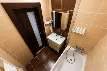 Byt 3+1, po kompletní nadstandardní rekonstrukci, 73 m2+lodžie, Horníkova, Líšeň, Brno - Prodej bytu 3+1 v osobním vlastnictví 73 m², Brno