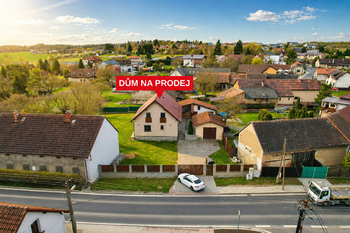 letecký pohled - Prodej domu 190 m², Všestary
