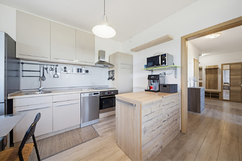 Prodej bytu 3+kk v osobním vlastnictví 55 m², Klecany