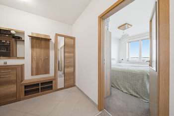 Prodej bytu 3+kk v osobním vlastnictví 55 m², Klecany