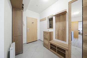 Prodej bytu 3+kk v osobním vlastnictví 55 m², Klecany