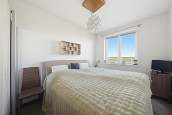 Prodej bytu 3+kk v osobním vlastnictví 55 m², Klecany
