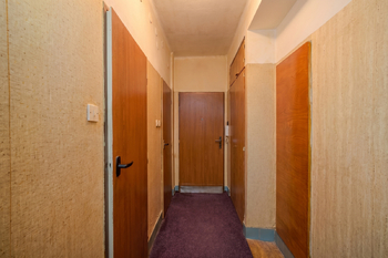 předsíň - vyklizeno vizualizací - Prodej bytu 2+1 v družstevním vlastnictví 52 m², Semily