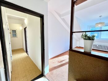 Pronájem bytu 2+kk v osobním vlastnictví 55 m², Praha 5 - Smíchov