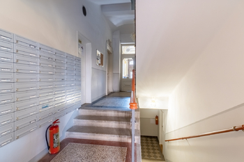 Pronájem bytu 2+kk v osobním vlastnictví 65 m², Praha 3 - Vinohrady