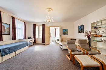 Prodej nájemního domu 266 m², Tábor