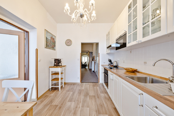 Prodej nájemního domu 266 m², Tábor