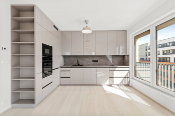 Pronájem bytu 3+kk v osobním vlastnictví 77 m², Praha 9 - Hloubětín