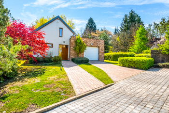 Prodej domu 200 m², Milešov