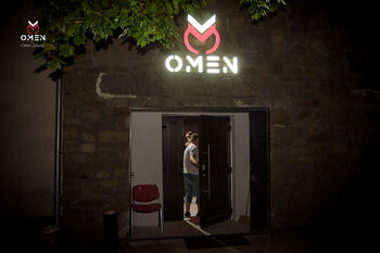 Pronájem obchodních prostor 140 m², Břidličná