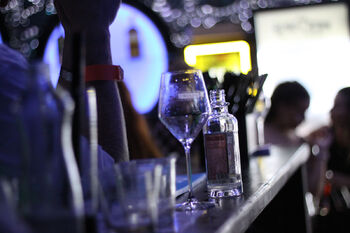 Pronájem obchodních prostor 140 m², Břidličná