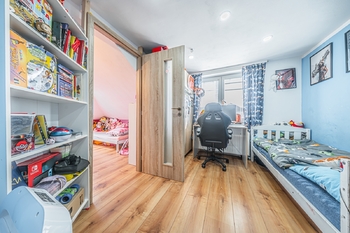 Prodej pozemku 695 m², Říčany