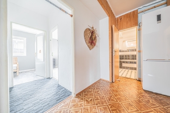 Prodej pozemku 695 m², Říčany