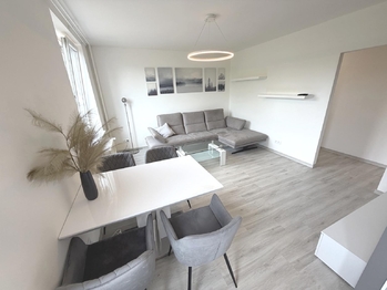 Pronájem bytu 4+kk v družstevním vlastnictví 83 m², Praha 5 - Smíchov