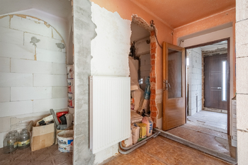 Prodej domu 207 m², Lnáře