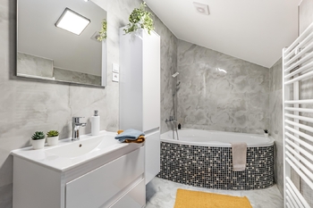 Prodej nájemního domu 340 m², Rumburk