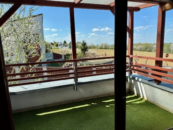 Krásný výhled na západ - Prodej bytu 2+kk v osobním vlastnictví 38 m², Říčany