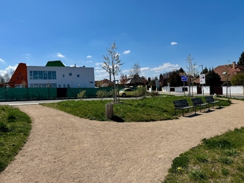 Parky, školy, školky - Prodej bytu 2+kk v osobním vlastnictví 38 m², Říčany