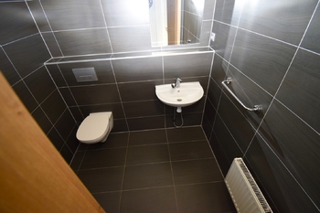 WC - Pronájem obchodních prostor, České Budějovice