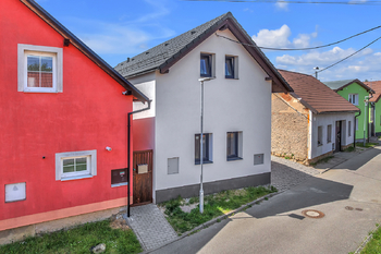 Prodej domu 160 m², Dolní Bousov