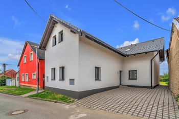 Prodej domu 160 m², Dolní Bousov