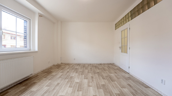 Prodej domu 210 m², Nové Strašecí