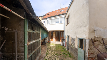 Prodej domu 210 m², Nové Strašecí