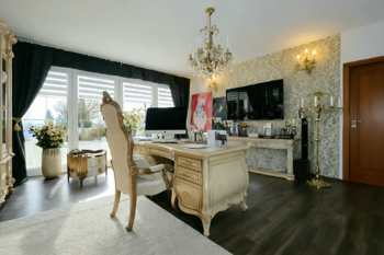 Prodej domu 243 m², Kly