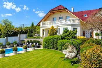 Prodej domu 243 m², Kly