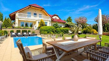 Prodej domu 243 m², Kly