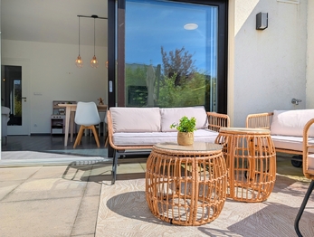 Pronájem domu 146 m², Praha 8 - Březiněves