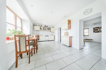 Prodej domu 220 m², Jílovice