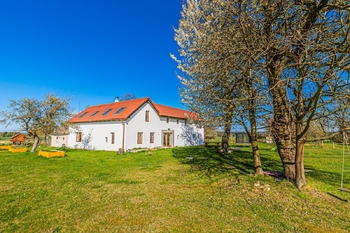 Prodej domu 220 m², Jílovice