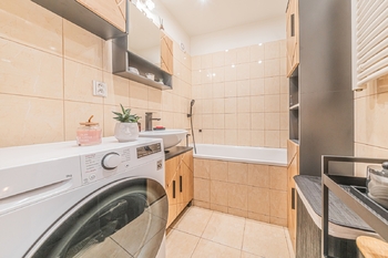 Prodej bytu 3+kk v družstevním vlastnictví 56 m², Praha 4 - Háje