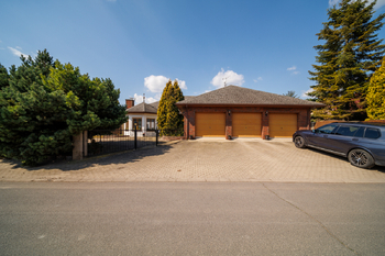 Prodej domu 217 m², Louny