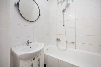 Prodej bytu 2+1 v osobním vlastnictví 53 m², Praha 9 - Hloubětín