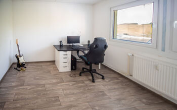 Pokoj - Pronájem bytu 3+1 v osobním vlastnictví 74 m², Trhové Sviny