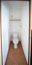 WC - Pronájem bytu 3+1 v osobním vlastnictví 74 m², Trhové Sviny