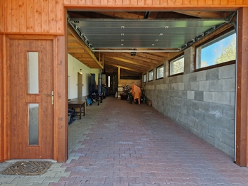 Dílna - Prodej chaty / chalupy 368 m², Benešov u Semil