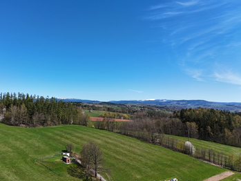 Výhled do okolí - Prodej ubytovacího zařízení 368 m², Benešov u Semil